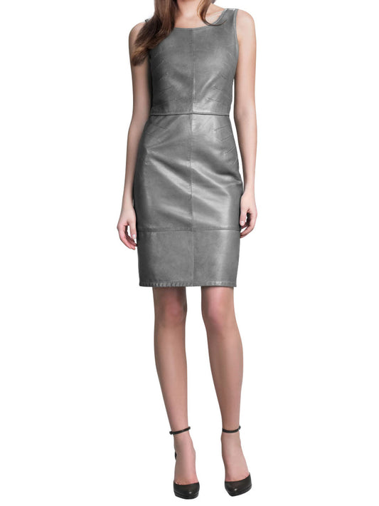 Robe contemporaine en cuir suédé svelte