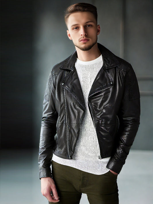 Veste de moto en cuir matelassé