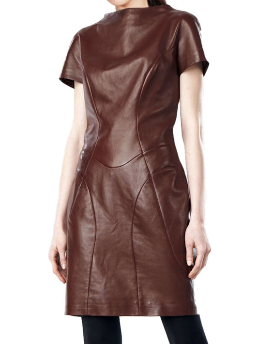 Robe en cuir douce et jolie pour femme