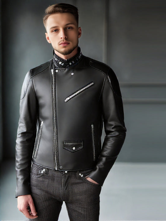 Veste courte en cuir moto élégante
