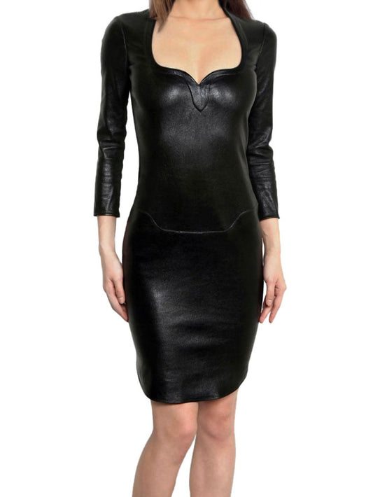 Stretchiges Lederkleid mit Herzausschnitt