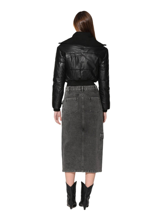 Veste en cuir satiné raffiné