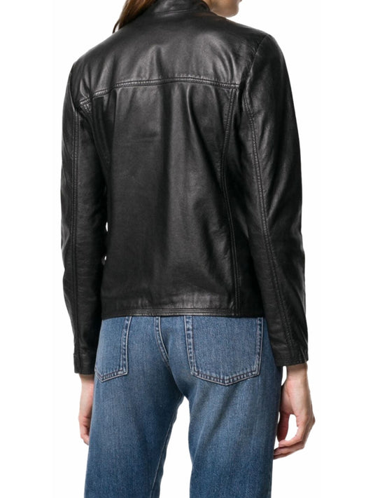 Veste en cuir tout simplement élégante