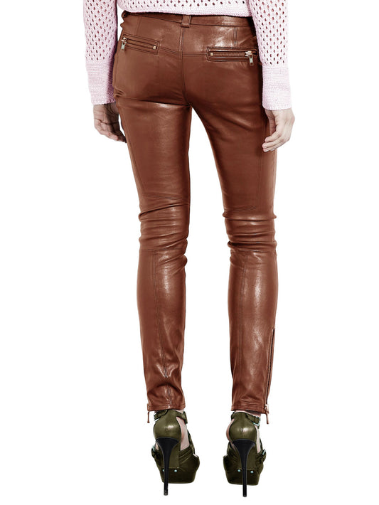 Lederhose mit schrägem Reißverschluss