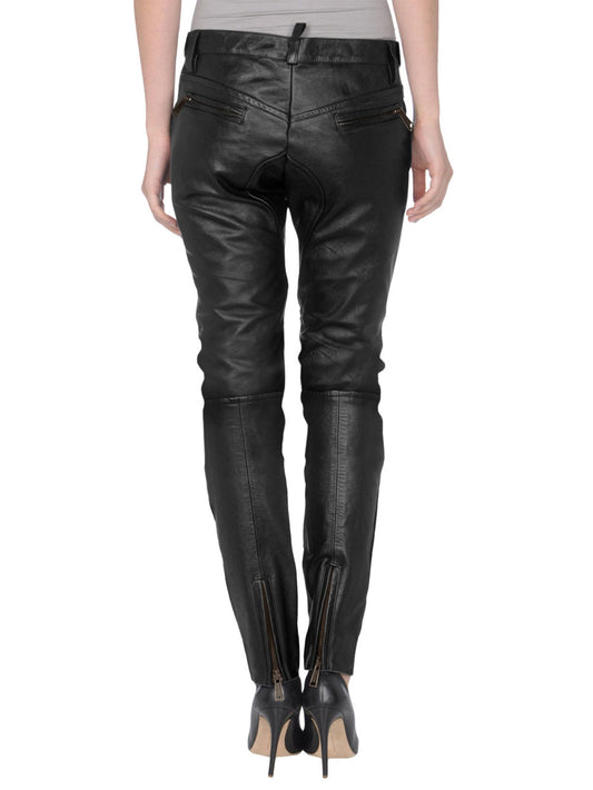 Lederhose mit Druckknöpfen