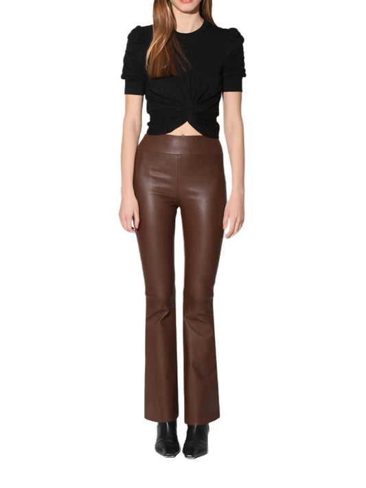 Pantalon en cuir de luxe au charme intemporel