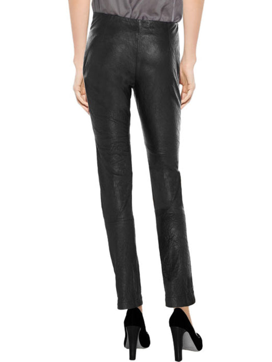 Pantalon en cuir texturé froissé